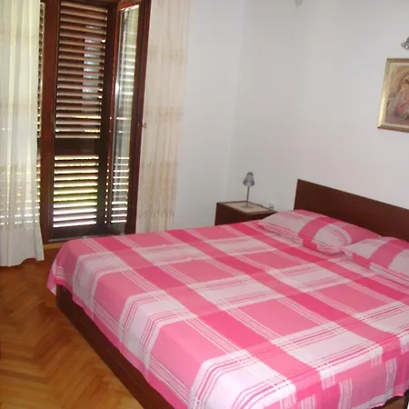 Apartments Rubinic Jelsa  Room photo