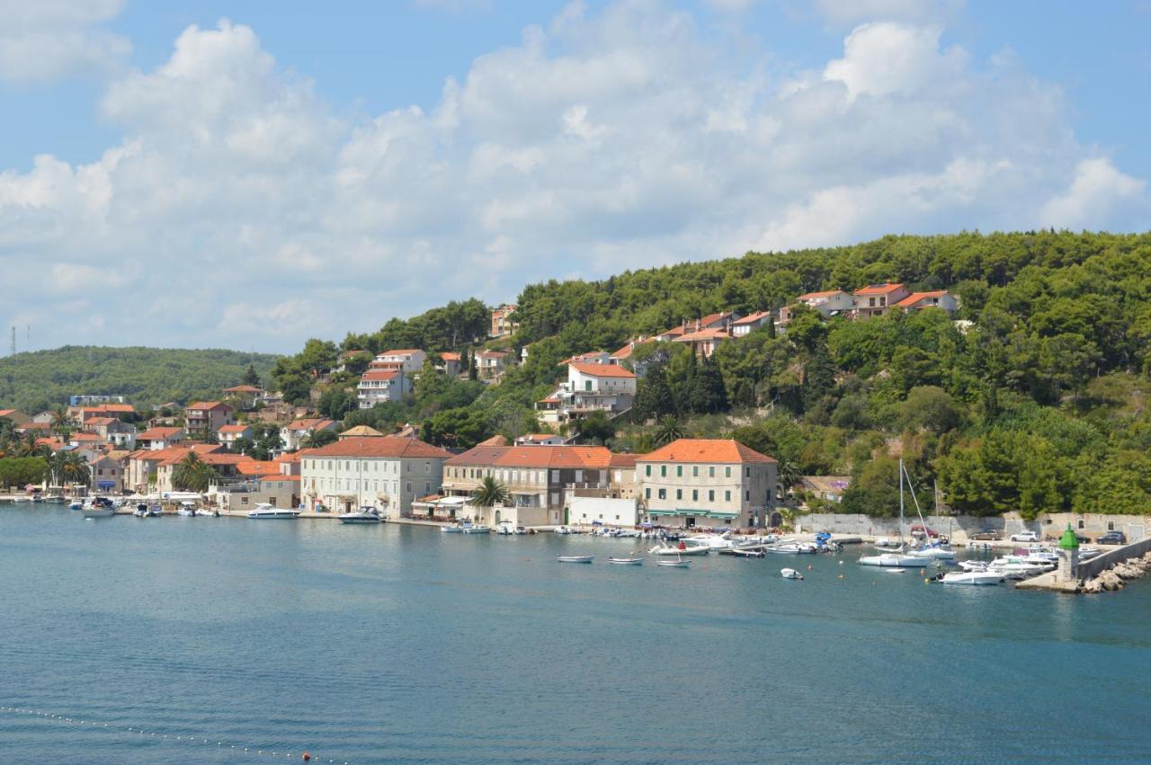 Rubinic * Jelsa (Hvar)